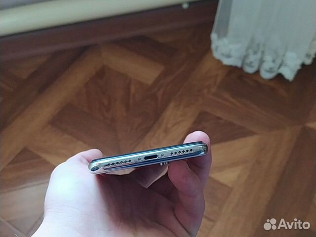 Телефон iPhone X в идеале Телефон iPhone X в идеале