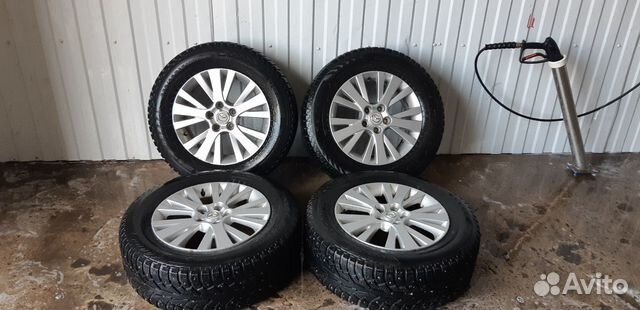 Продаю оригинальные диски R17 на Мазду