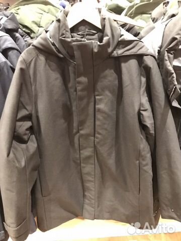 Плащ пальто пуховик Uniqlo Плащ пальто пуховик Uniqlo