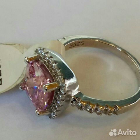 Серебряное кольцо новое с доставкой Серебряное кольцо новое с доставкой