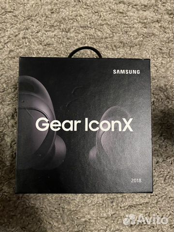 Комплект SAMSUNG Galaxy S9+ Gear IconX Watch Комплект SAMSUNG Galaxy S9+ Gear IconX Watch