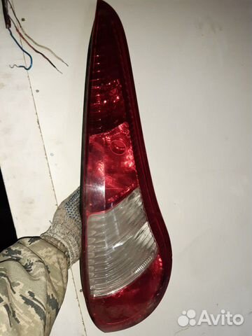 Задний правый фонарь для ваз калина