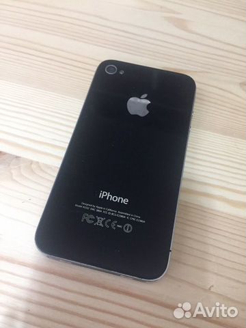 Телефон iPhone 4 13 gb