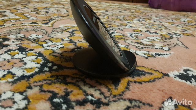 Беспроводная зарядка для телефонов