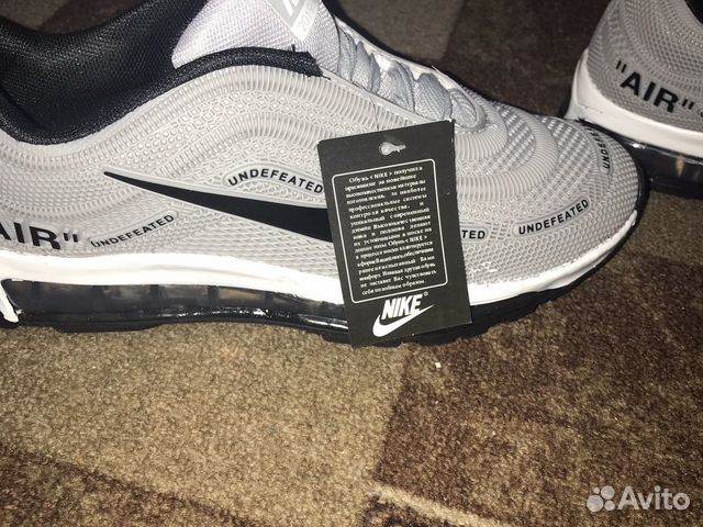 Кроссовки Nike
