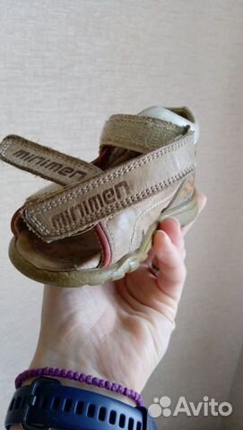 Босоножки кожаные