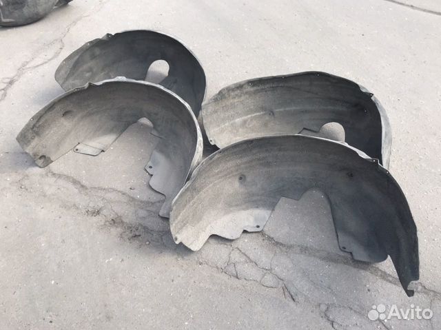 Подкрылок задний BMW F10 F01 F02 Подкрылок задний BMW F10 F01 F02