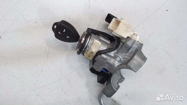 Замок зажигания Toyota Auris E15, 2011