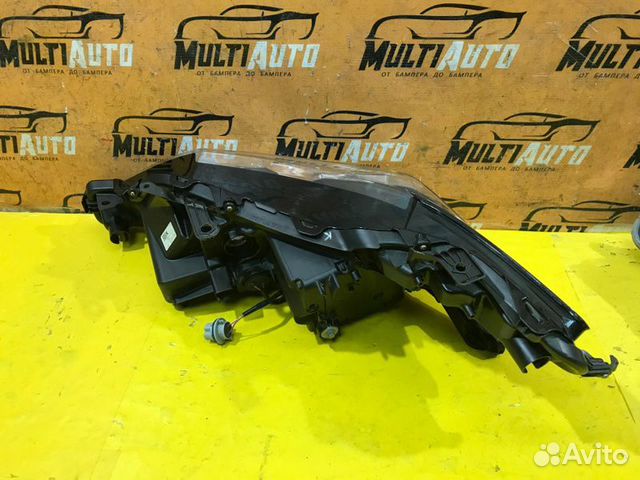 Фара передняя правая Toyota Camry 70 2017-2020 Фара передняя правая Toyota Camry 70 2017-2020