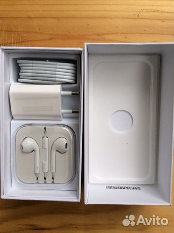 Телефон iPhone 5 16Гб Телефон iPhone 5 16Гб