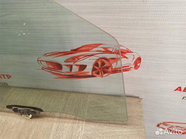 Стекло двери передней правой Toyota Corolla 180