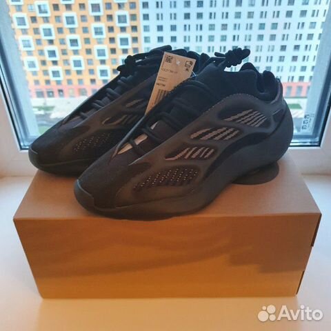 Кроссовки Adidas Yeezy 700 v3 Alvah Кроссовки Adidas Yeezy 700 v3 Alvah