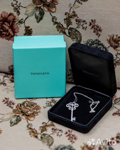 Платиновая подвеска- ключик Tiffany&Co Платиновая подвеска- ключик Tiffany&Co