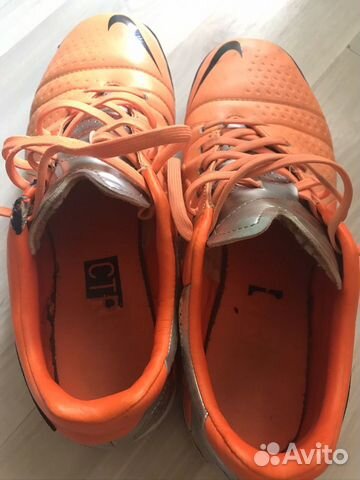 Бутсы Nike б/у 38/39 р-р Бутсы Nike б/у 38/39 р-р