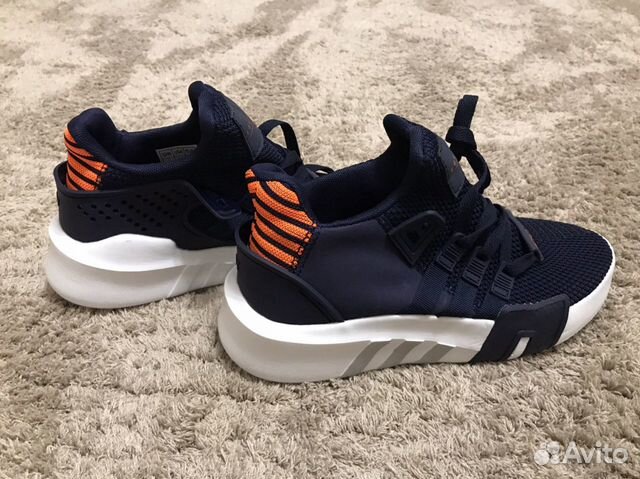 Кроссовки Adidas 36 новые Кроссовки Adidas 36 новые