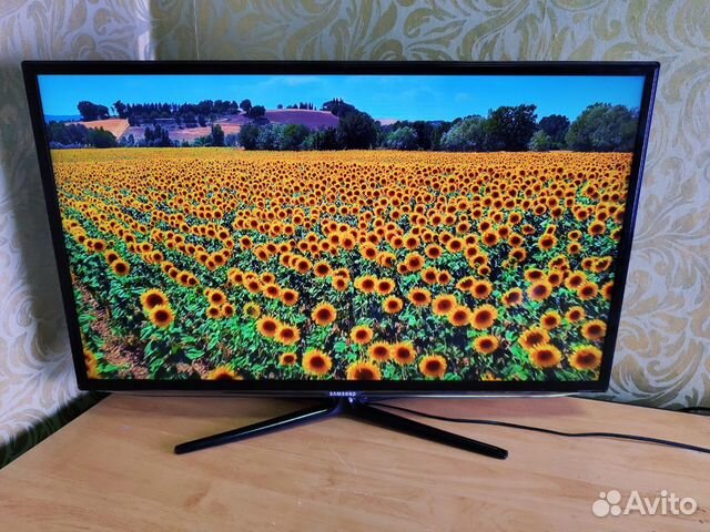 Smart Samsung UE40ES6307 (102 см) 200 Гц, WiFi, T2