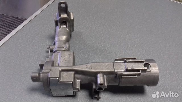 Корпус замка зажигания Land Cruiser 100/105 Корпус замка зажигания Land Cruiser 100/105