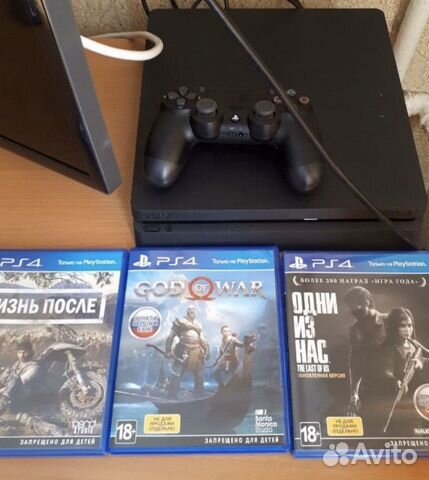 Sony PS4 slim 1trb Sony PS4 slim 1trb