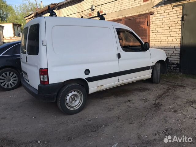 Peugeot Partner 1.4 МТ, 2010, 210 000 км Peugeot Partner 1.4 МТ, 2010, 210 000 км