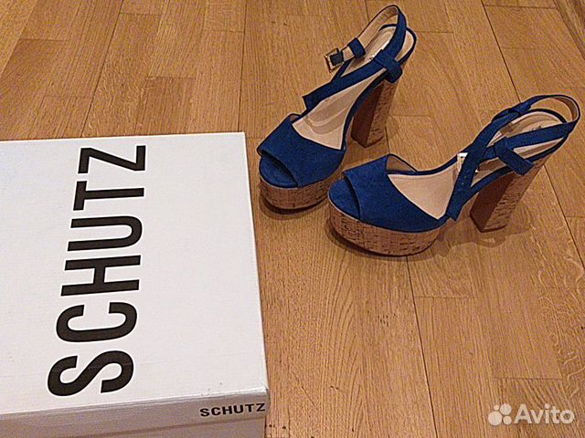 Босоножки Schutz, новые Босоножки Schutz, новые