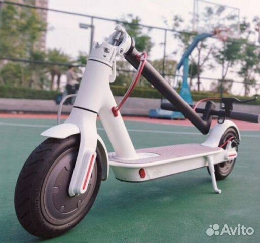 Электросамокат xiaomi mijia M365 new Электросамокат xiaomi mijia M365 new