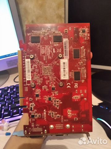 Видеокарта Radeon HD 6670 AX6670 1GBK3-H Видеокарта Radeon HD 6670 AX6670 1GBK3-H