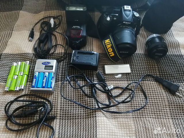 Зеркальный фотоаппарат Nikon D90 + nikon af-s nikk Зеркальный фотоаппарат Nikon D90 + nikon af-s nikk