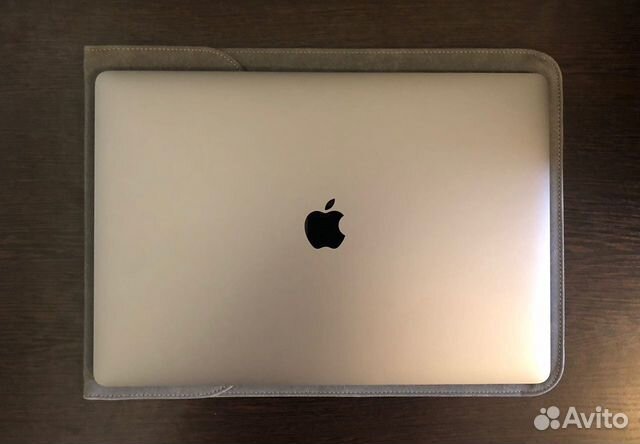 MacBook Pro 15 2016 2.6/16/256/Новый акб,новое з/у