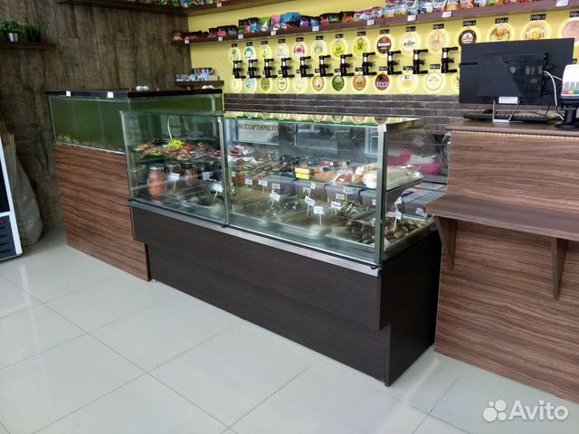 Холодильная витрина