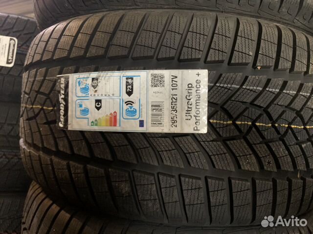 Goodyear UltraGrip Performance+ 295/35 R21 107V