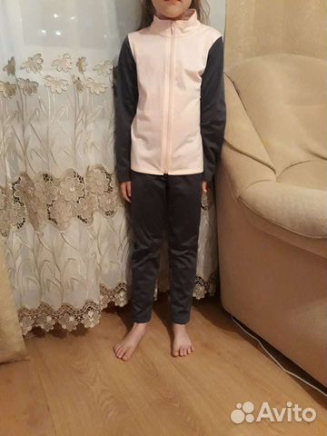 Спортивный костюм на 6- 7 лет на худенькую девочку