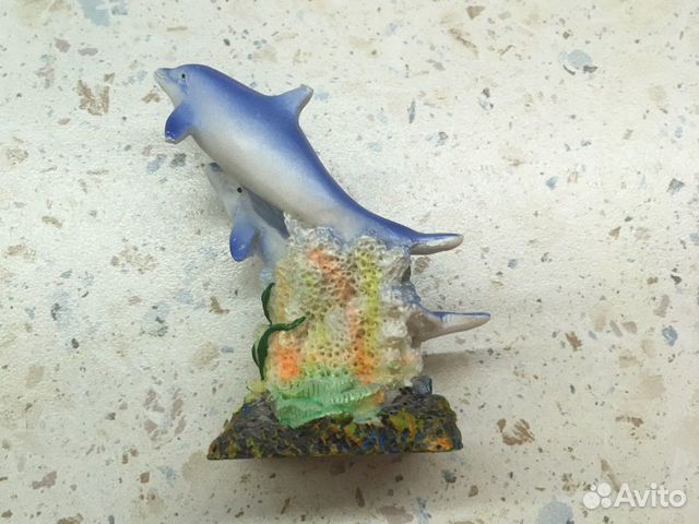 Статуэтка Дельфинчики
