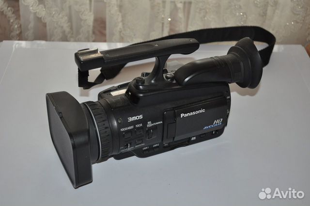 Видеокамера-AG-HMC41EU\