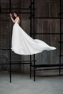 Свадебное платье MilaMira (сезон: весна-лето)