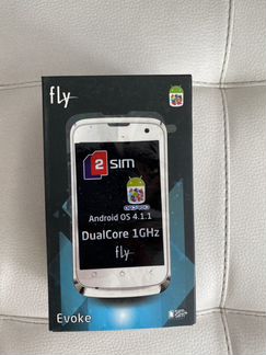Телефон Android fly