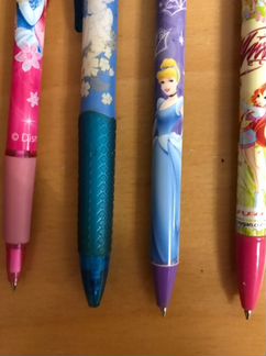 Фирменные ручки для девочек