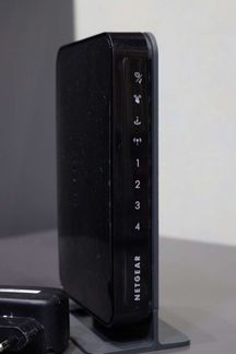 Роутер netgear 300N