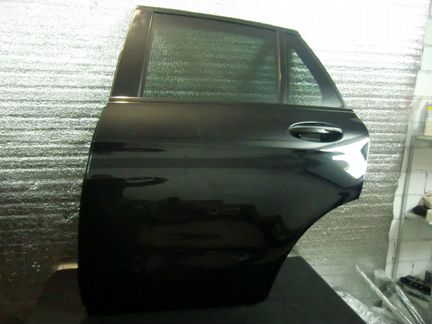 Дверь левая задняя Mercedes GLC X253 Черная