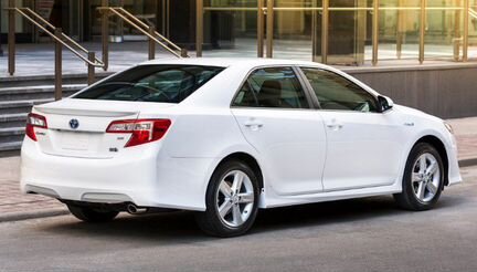 Toyota Camry V50 Шумоизоляция обшивка капота