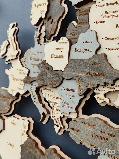 Карта мира из дерева (панно на стену)