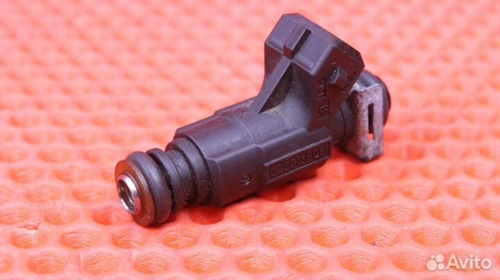 Форсунка топливная Audi A3 8L1 AGU, ARZ, ARX, AUM