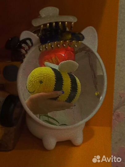 Плюшевый шмель