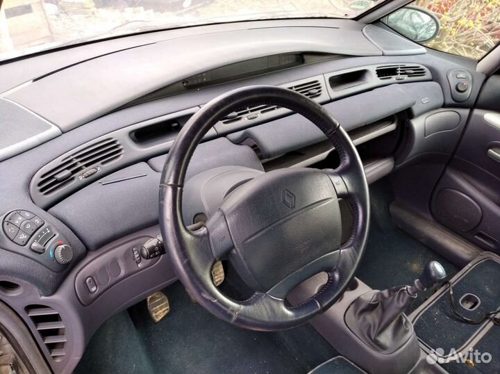 Салон Renault Espace 3