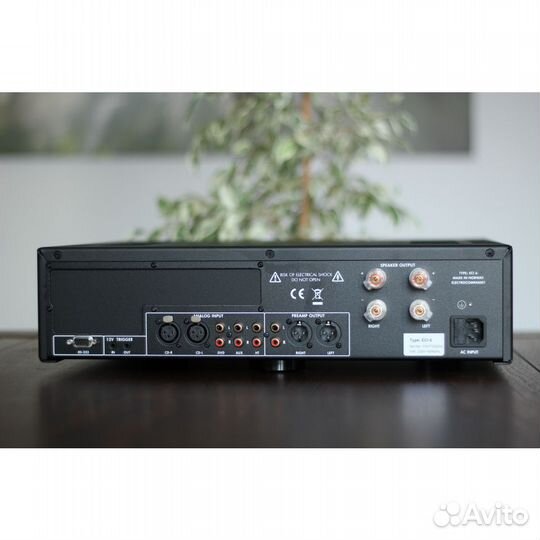 Стереоусилитель electrocompaniet ECI 6 mkii