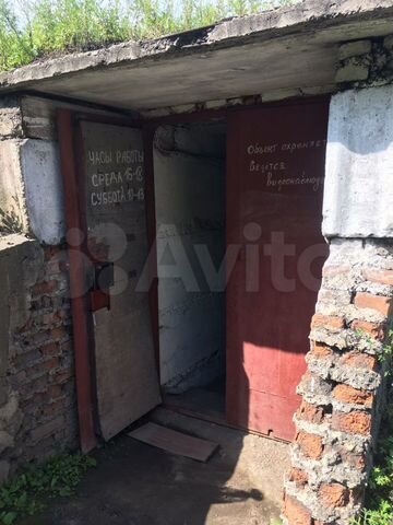 Машиноместо, 10 м²
