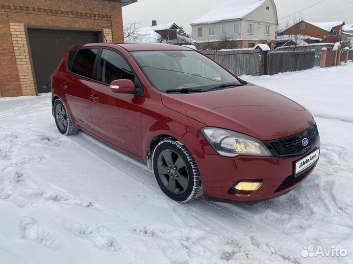 Kia Ceed 1.6 AT, 2011, 249 000 км