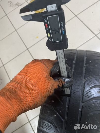 Bridgestone Ice Cruiser 7000 195/60 R15