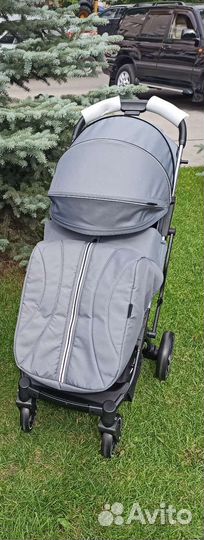 Новая прогулочная коляска Luxmom V3, серый