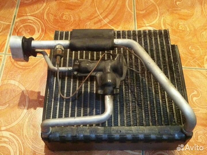 Испаритель Кондиционера Mitsubishi Montero sport