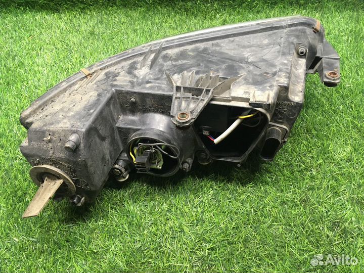 Фара передняя правая volkswagen passat b5+